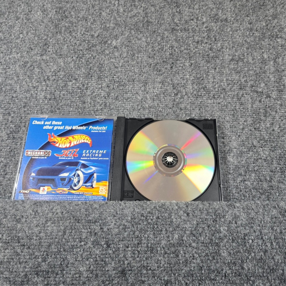 Hot Wheels Stunt Track Driver 2 Get N Dirty PC CD ROM Game - Picture 4 of 4